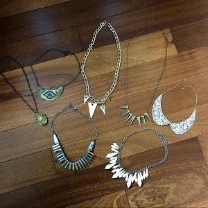 Necklace Bundle (7 necklaces!)